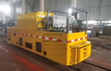 礦用電機車如何使用無人駕駛運行單元？