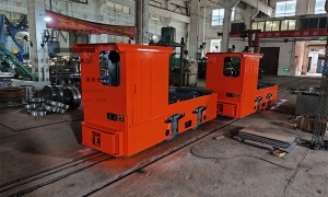 啟用長期閑置5噸湘潭電機車前要做什么？